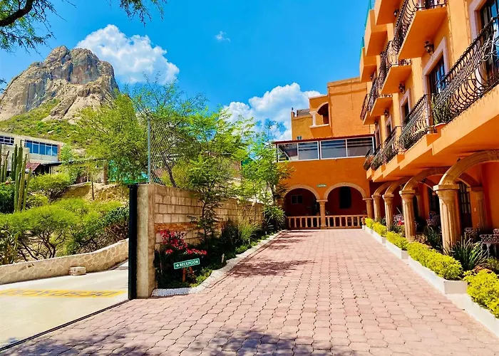 Hotel Hacienda Real